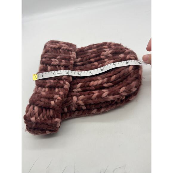 Chunky Knit Purple Pink Universal Thread Beanie Hat Acrylic Winter Small - Picture 8 of 8